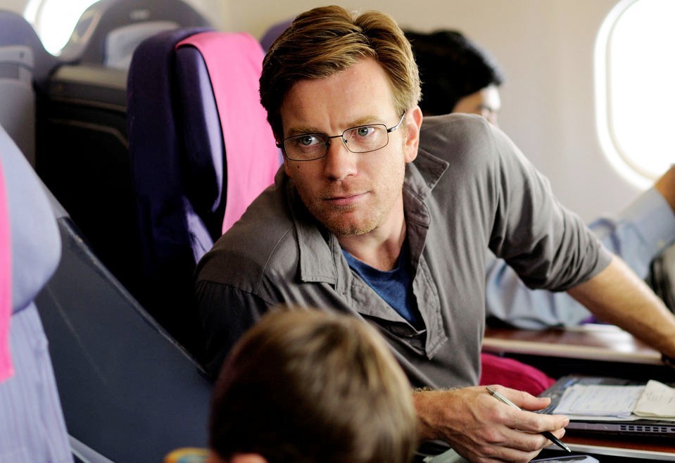 Ewan McGregor stars as Henry in Summit Entertainment's The Impossible (2012)