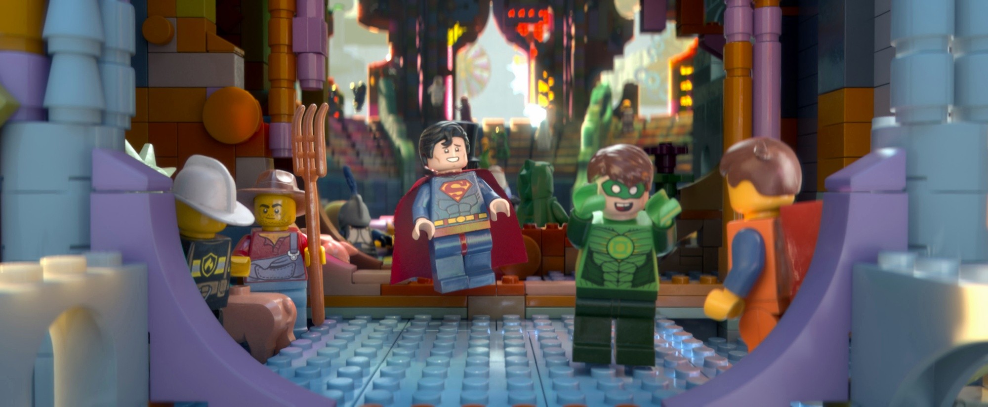 Superman and Green Lantern in in Pathe's Enemy (2014)