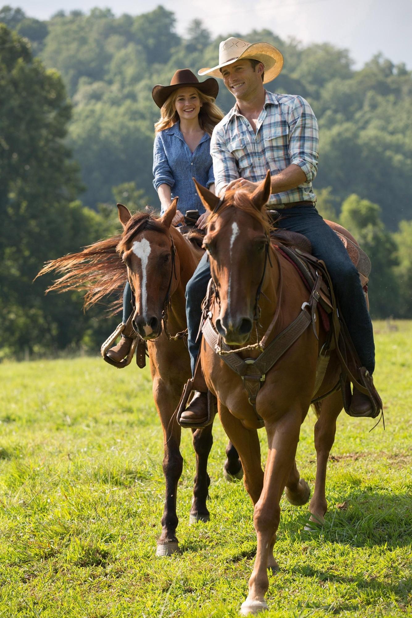 Britt Robertson stars as Sophia Danko and Scott Eastwood stars as Luke Collins in 20th Century Fox's The Longest Ride (2015). Photo credit by Michael Tackett.