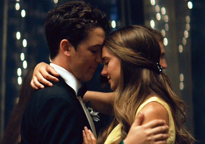 Miles Teller stars as Sutter Keely and Shailene Woodley stars as Aimee Finicky in A24's The Spectacular Now (2013)