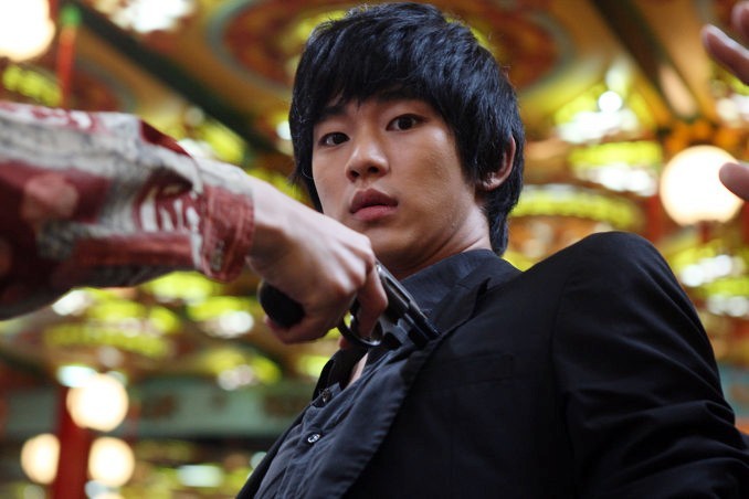Kim Soo Hyun stars as Zampano in Well Go USA's The Thieves (2012)