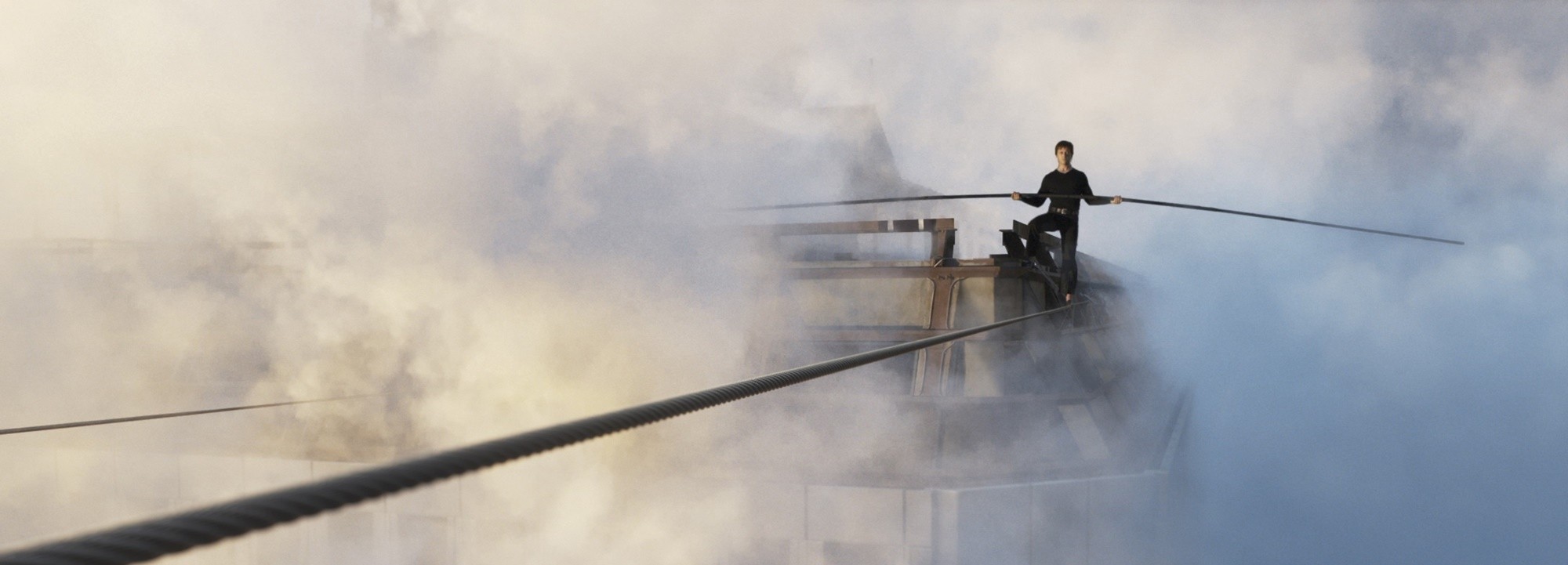 Joseph Gordon-Levitt stars as Philippe Petit in TriStar Pictures' The Walk (2015)