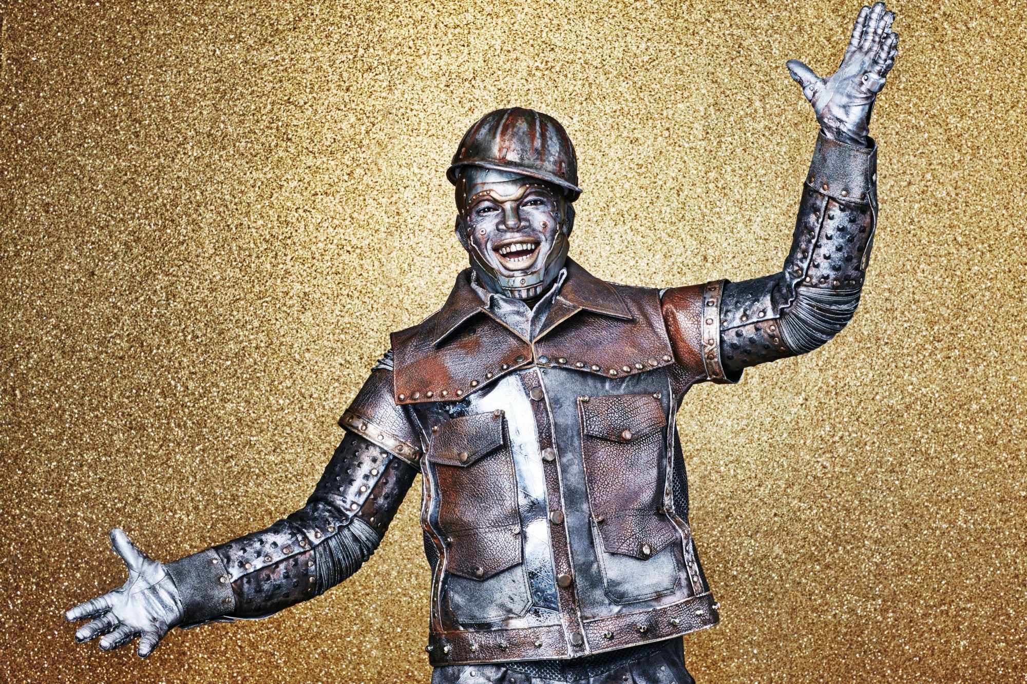 Ne-Yo stars as Tin-Man in NBC's The Wiz (2015)