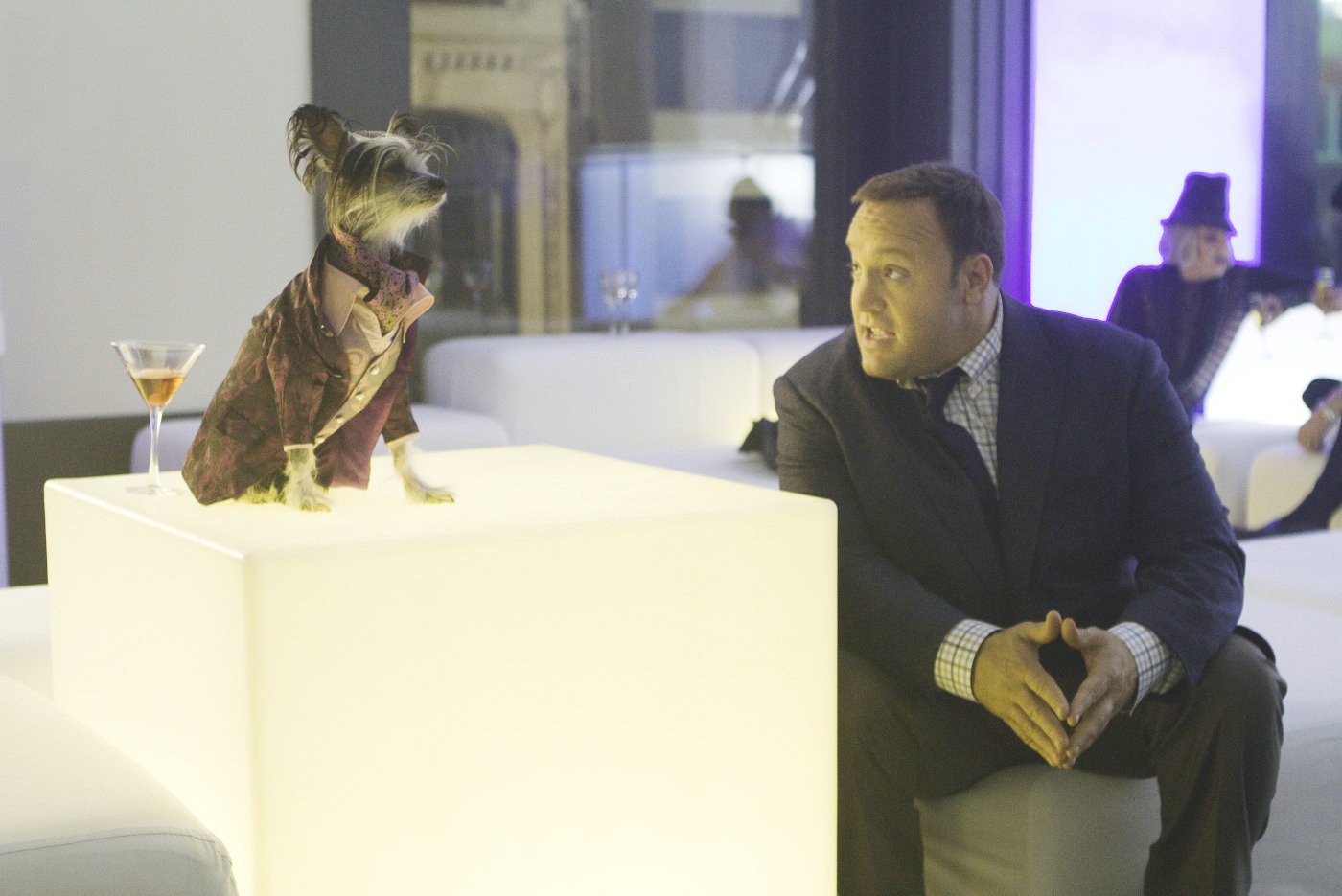 Kevin James stars as Griffin Keyes in Columbia Pictures' Zookeeper (2011)