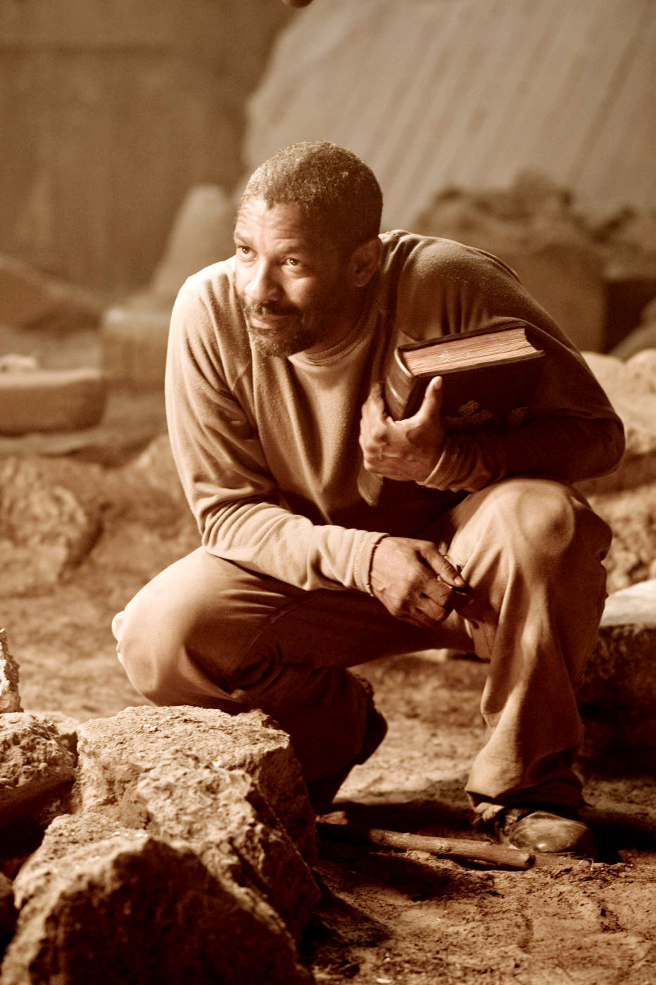 Denzel Washington stars as Eli in Warner Bros. Pictures' The Book of Eli (2010)