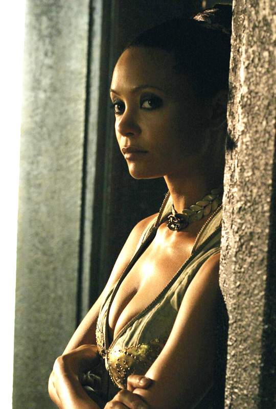 Thandie Newton as Dame Vaako in Universal Pictures' The Chronicles of Riddick (2004)