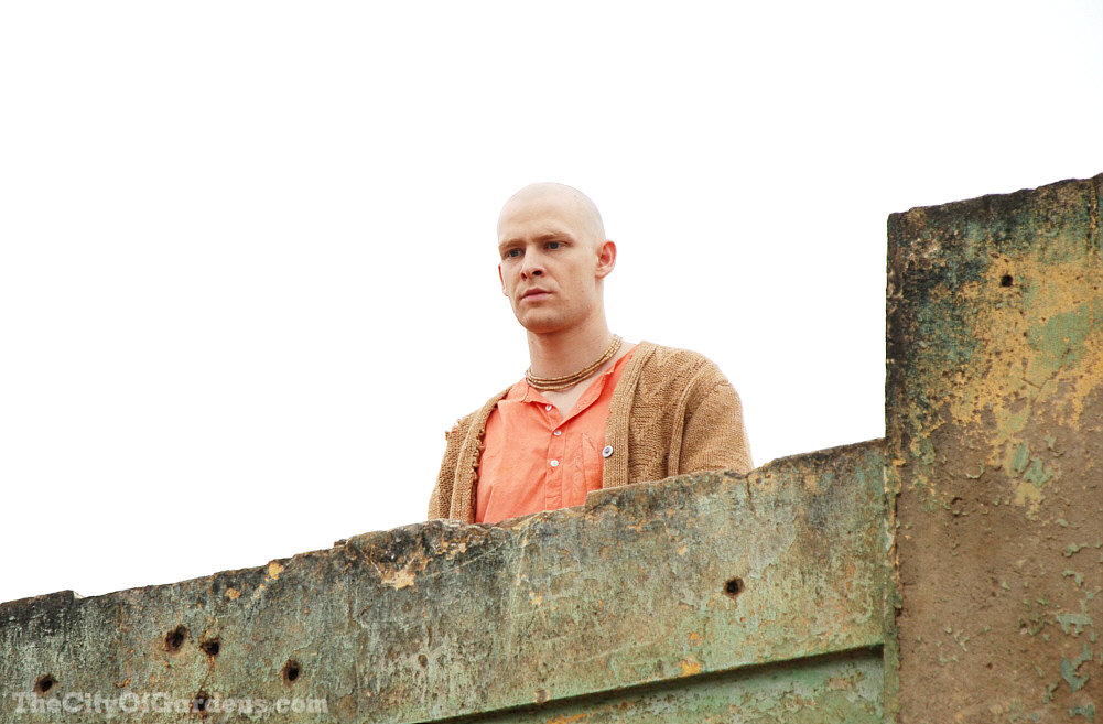 Johnny Lewis as Jorge in DragonTree Media's The City of Gardens (2011)