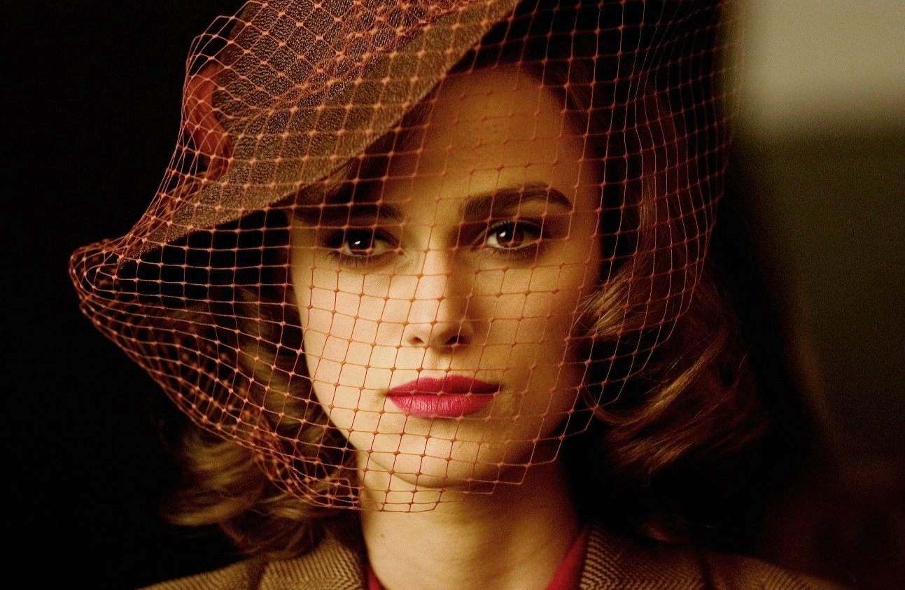 Keira Knightley stars as Vera Phillips in Lionsgate Films' The Edge of Love (2009)