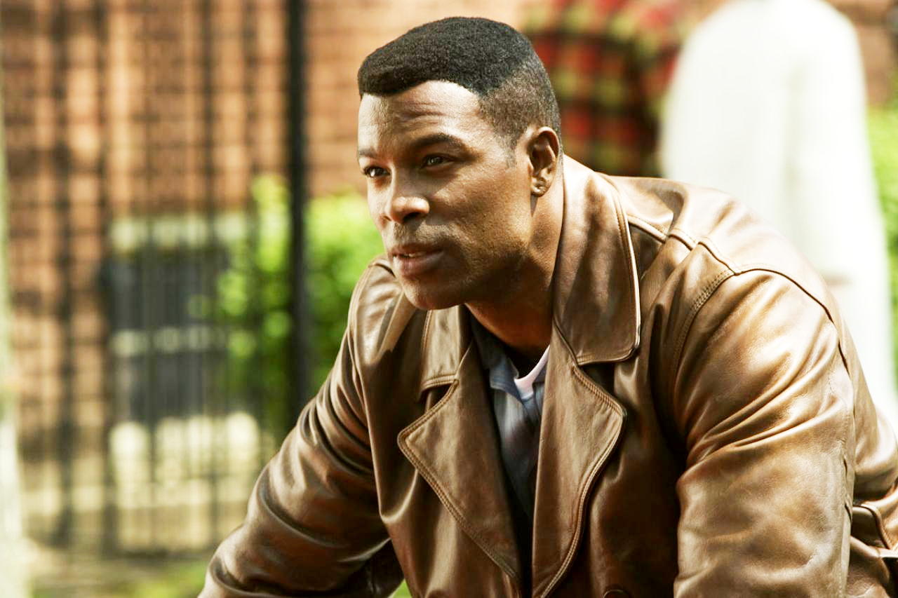 Darrin Dewitt Henson stars as Jim Brown in Universal Pictures' The Exp...