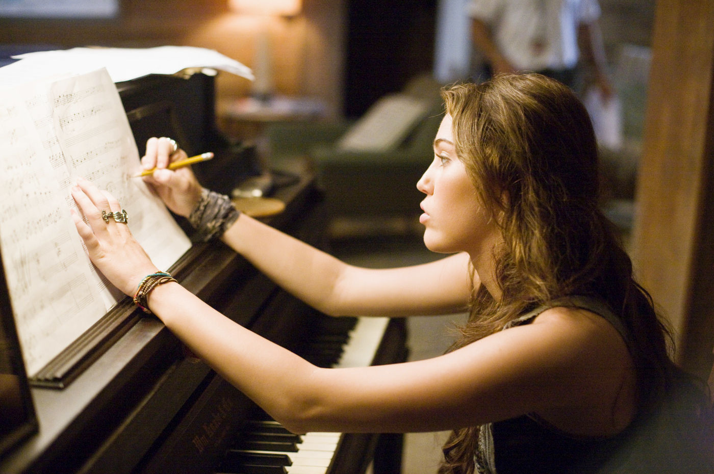 Miley Cyrus stars as Veronica 'Ronnie' Miller in Walt Disney Pictures' The Last Song (2010)
