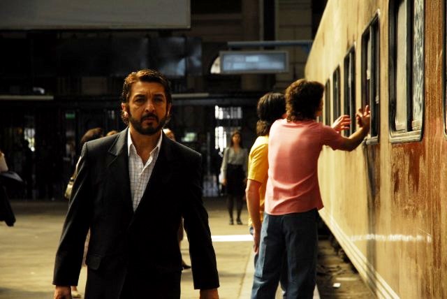 Ricardo Darin stars as Benjamin Esposito in Sony Pictures Classics' The Secret in Their Eyes (2010)