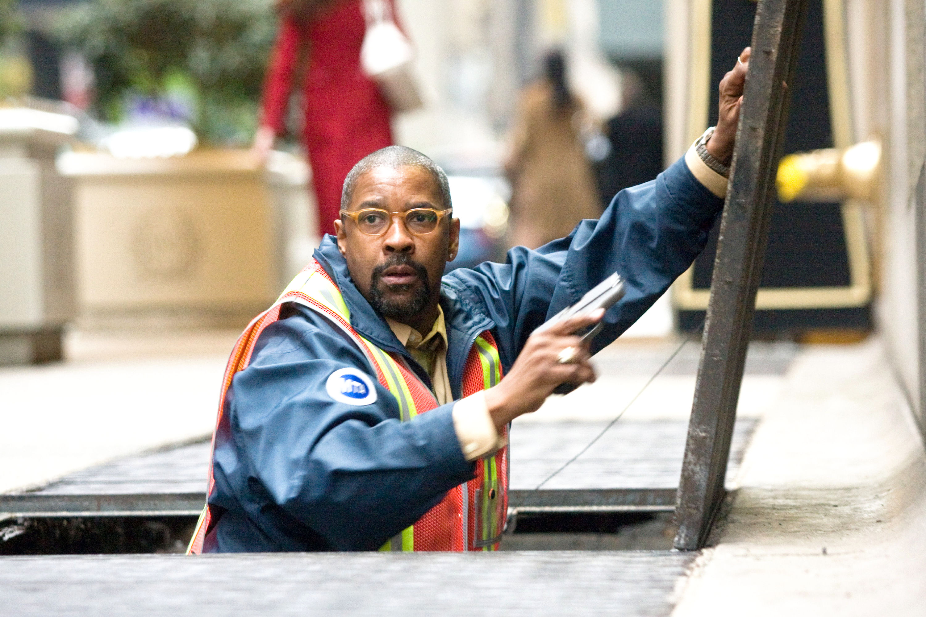 Denzel Washington stars as Walter Garber in Columbia Pictures' The Taking of Pelham 123 (2009)