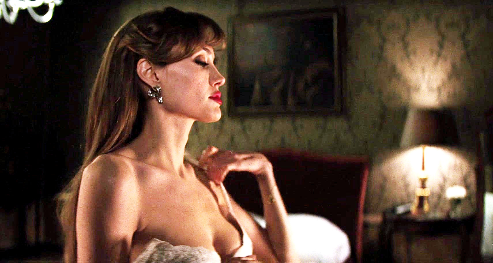 Angelina Jolie stars as Elise in Columbia Pictures' The Tourist (2010)