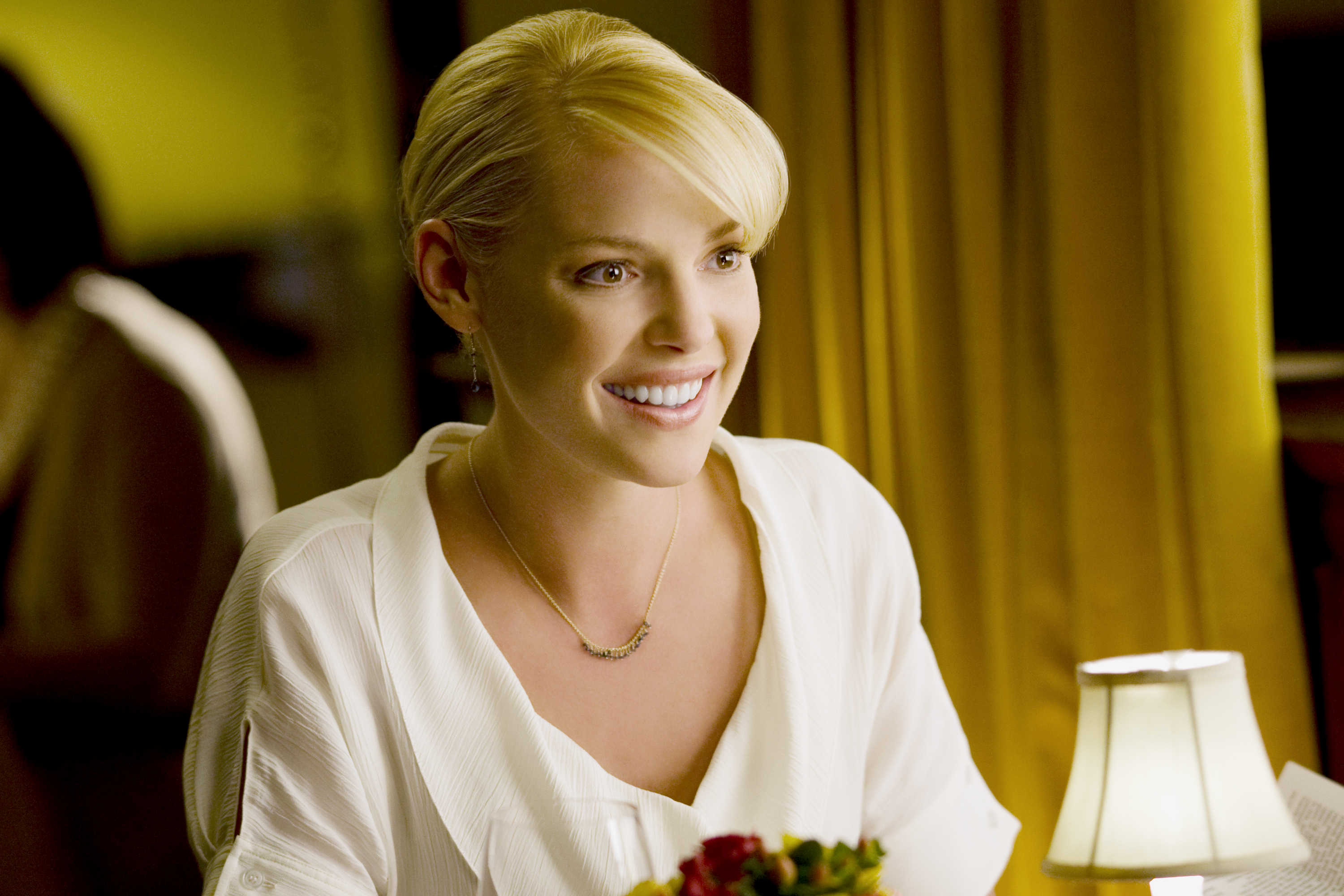 Katherine Heigl stars as Abby Richter in Columbia Pictures' The Ugly Truth (2009)