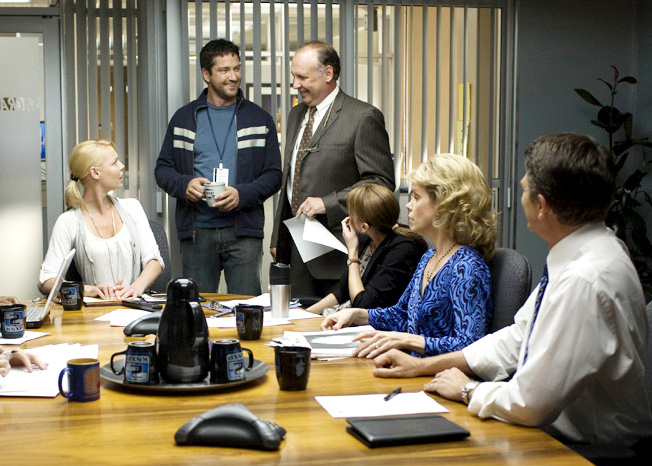 Katherine Heigl, Gerard Butler, Nick Searcy, Bree Turner, Cheryl Hines and John Michael Higgins in Columbia Pictures' The Ugly Truth (2009)