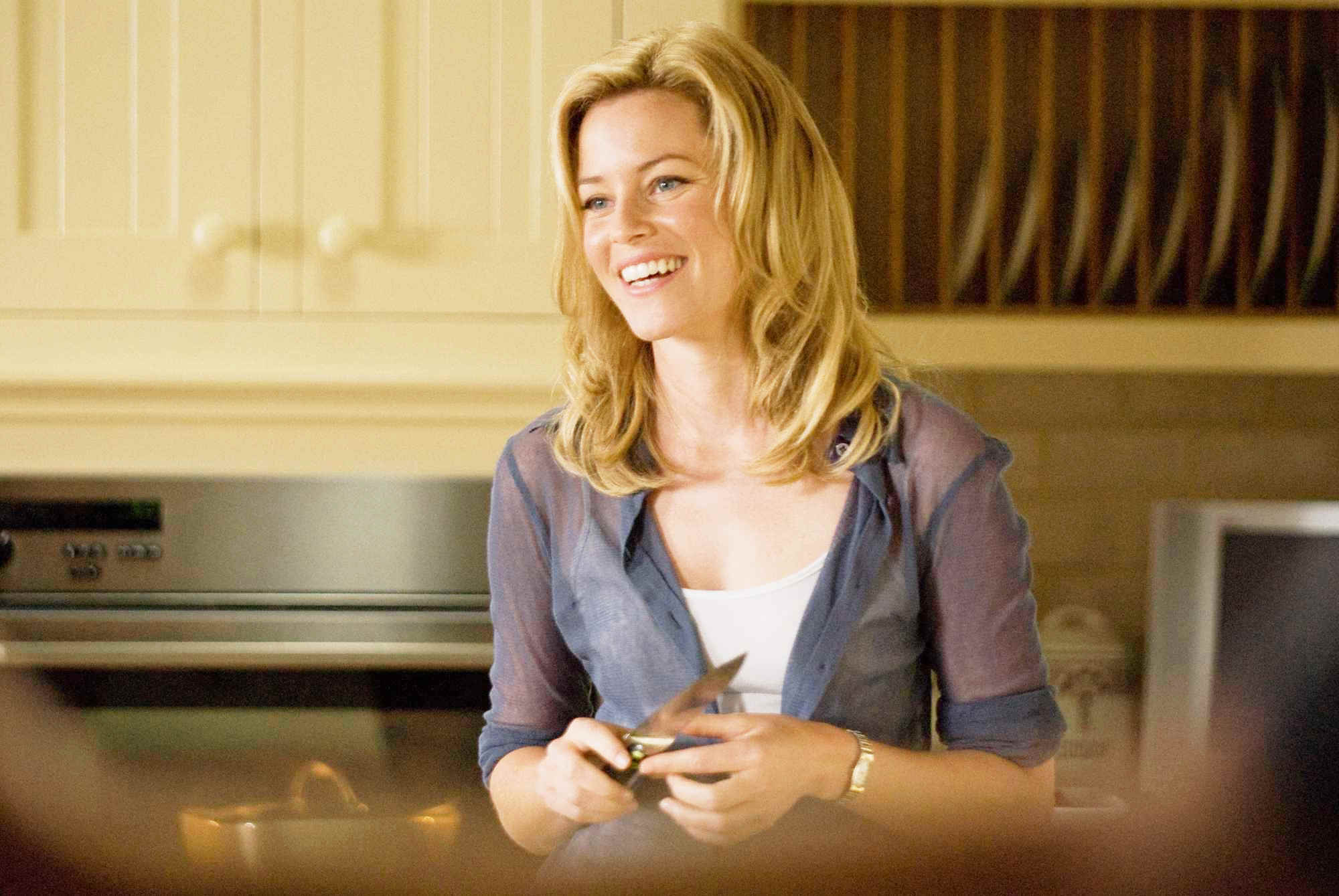 Elizabeth Banks stars as Rachael in DreamWorks' The Uninvited (2009). Photo credit by Kimberley French.