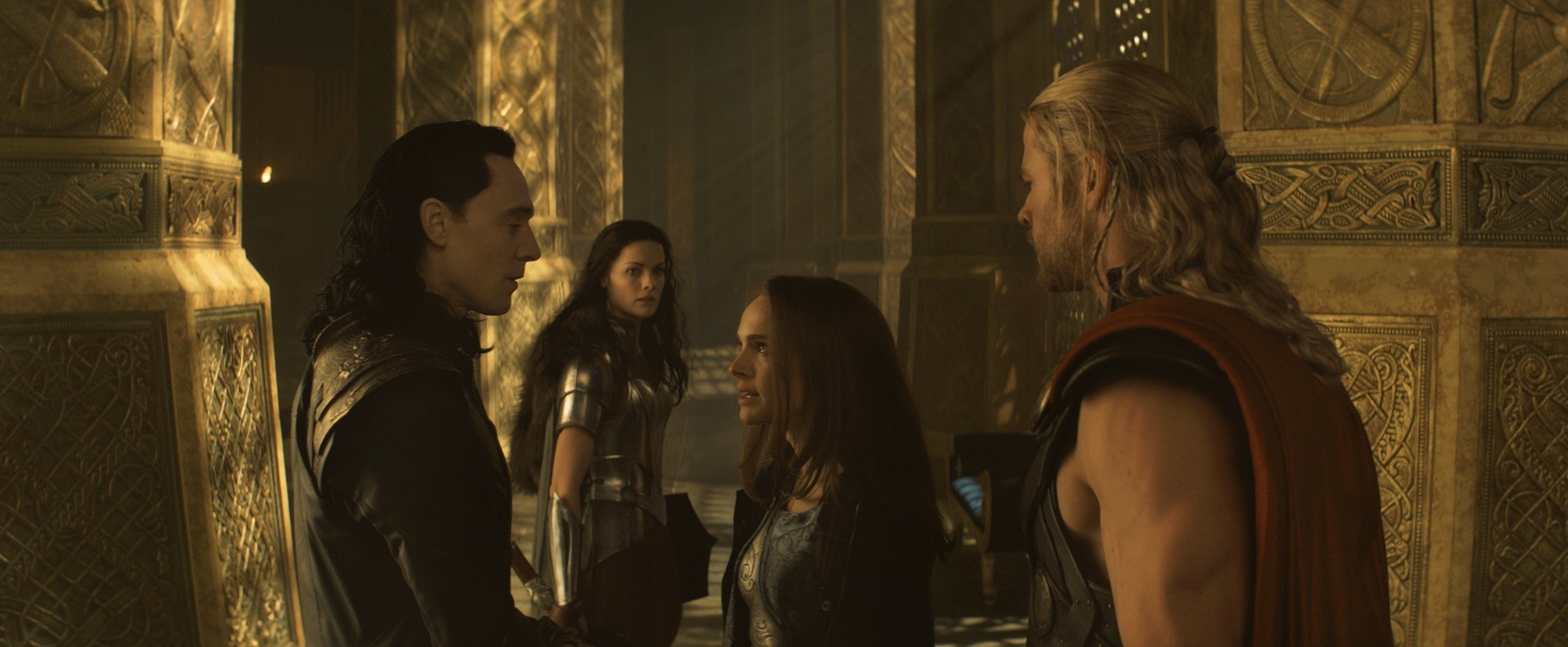 Tom Hiddleston, Natalie Portman and Chris Hemsworth in Walt Disney Pictures' Thor: The Dark World (2013)