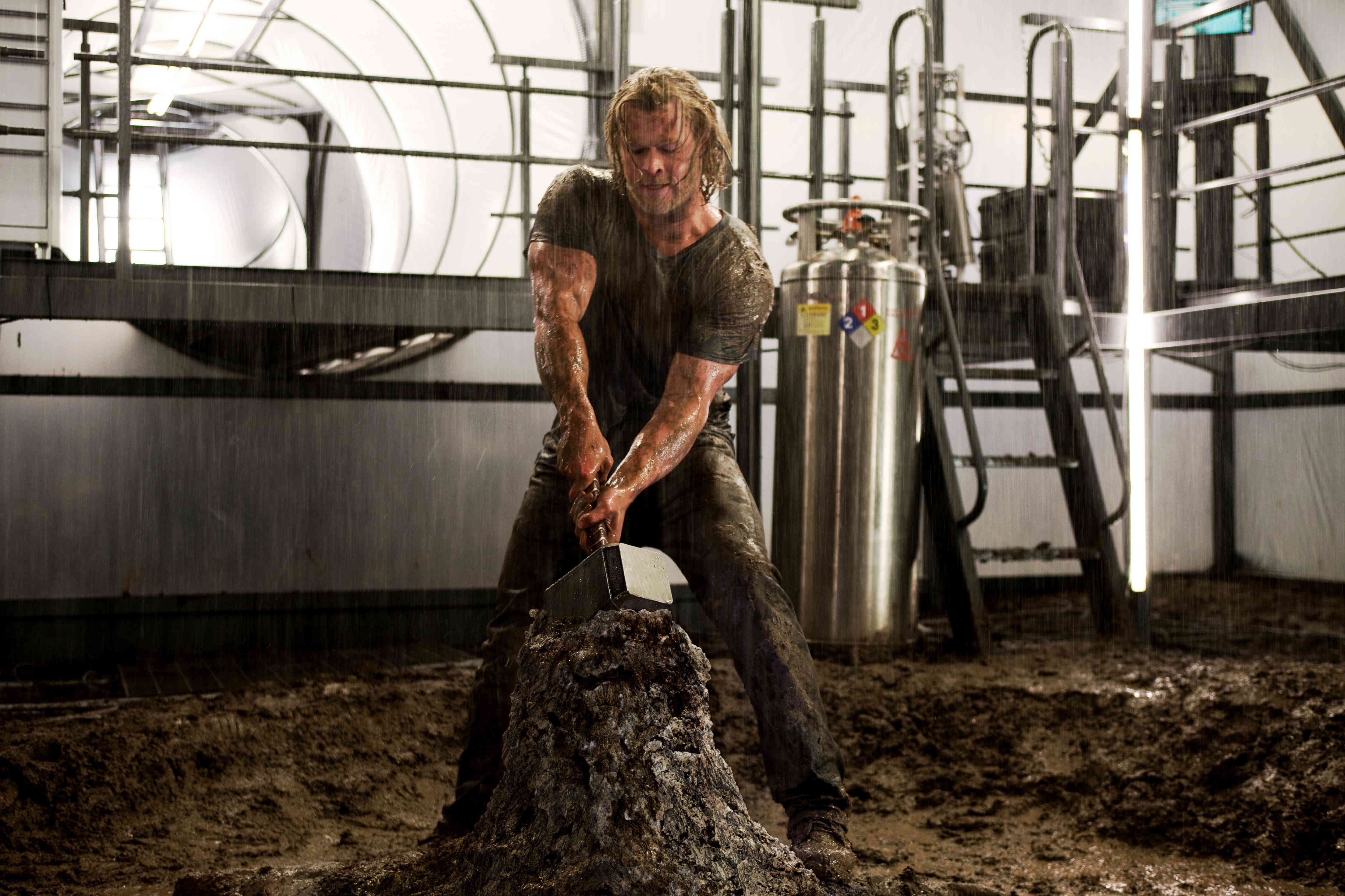 Chris Hemsworth stars as Thor in Paramount Pictures' Thor (2011)