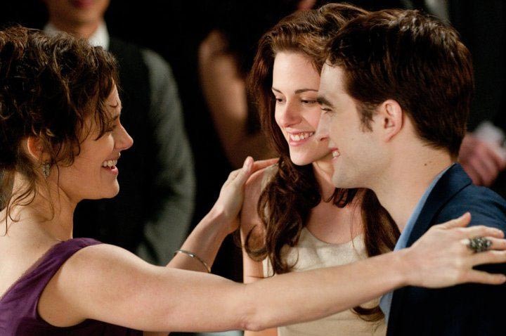 Sarah Clarke, Kristen Stewart and Robert Pattinson in Summit Entertainment's The Twilight Saga's Breaking Dawn Part I (2011)