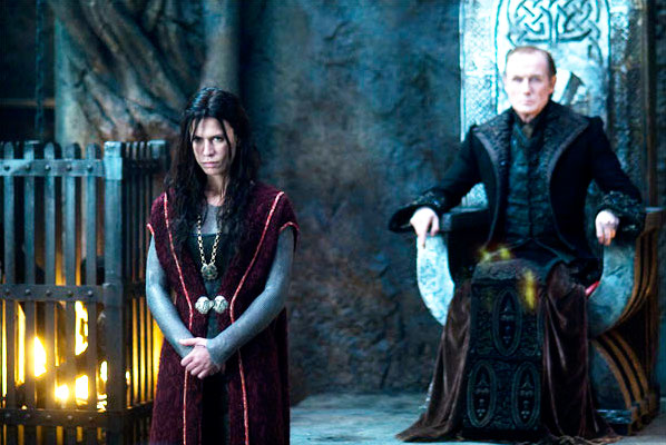 Rhona Mitra stars as Sonja and Bill Nighy stars as Viktor in Screen Gems' Underworld: Rise of the Lycans (2009)
