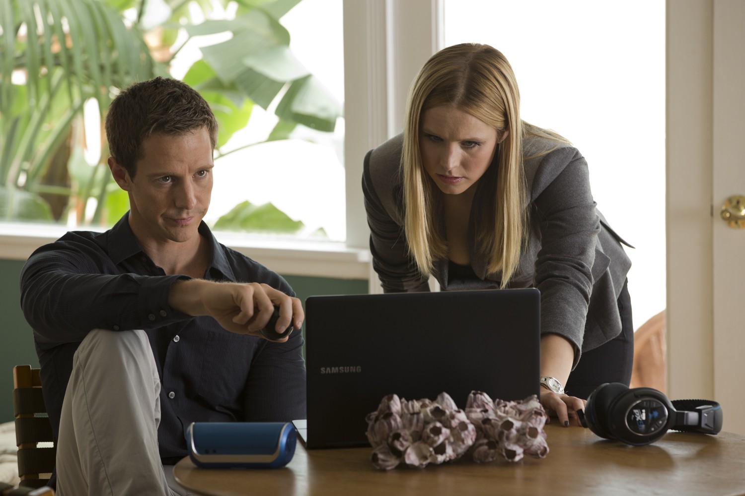 Jason Dohring stars as Logan Echolls and Kristen Bell stars as Veronica Mars in Warner Bros. Pictures' Veronica Mars (2014)