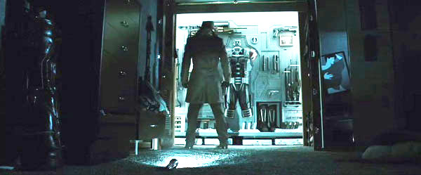 Jackie Earle Haley stars as Walter Kovacs, aka Rorschach in Warner Bros Films' Watchmen (2009)
