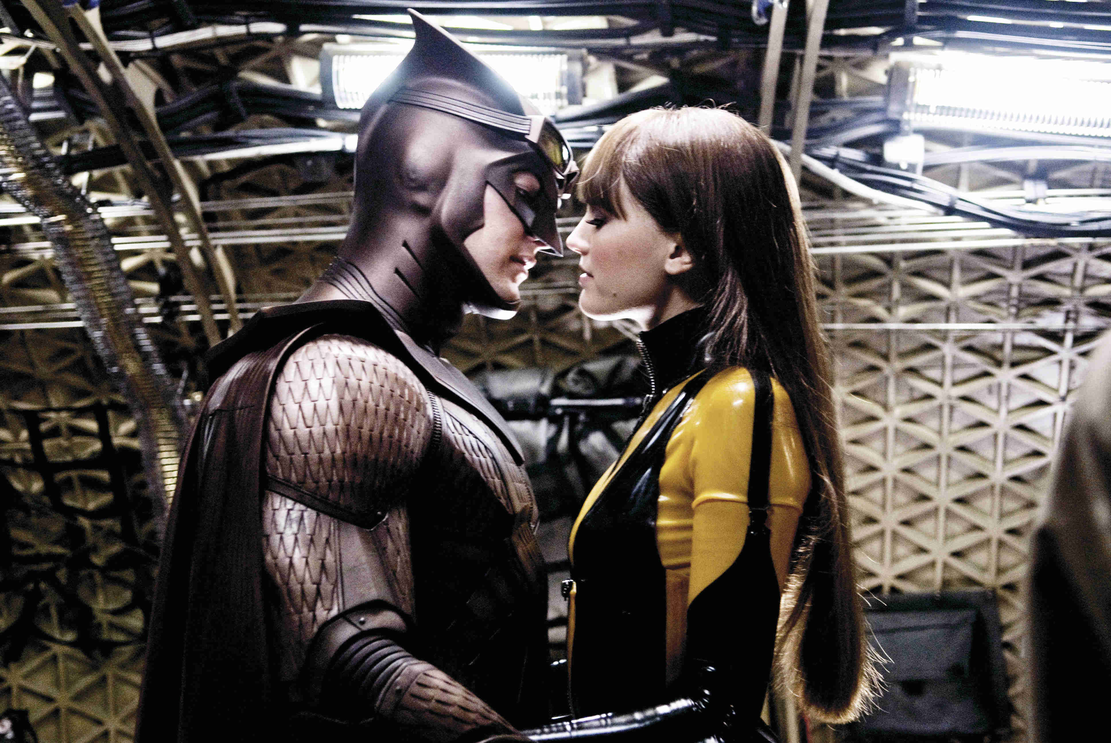 Patrick Wilson stars as Dan Dreiberg, aka Nite Owl and Malin Akerman stars as Laurie Juspeczyk, aka Silk Spectre in Warner Bros Films' Watchmen (2009)