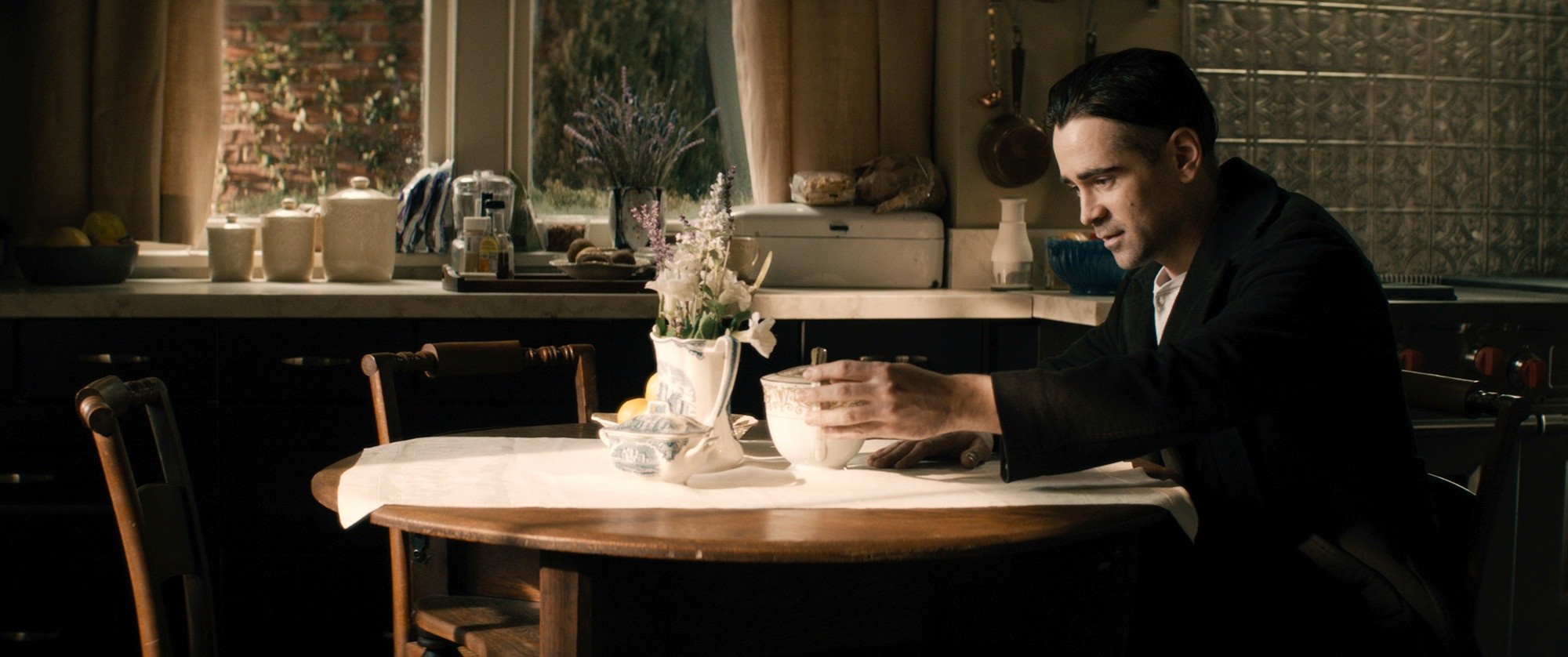 Colin Farrell stars as Peter Lake in Warner Bros. Pictures' Winter's Tale (2014)