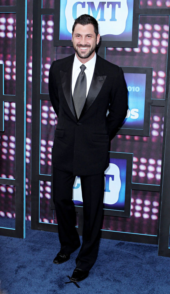 Maksim Chmerkovskiy;<br>2010 CMT Music Awards Blue Carpet Arrivals