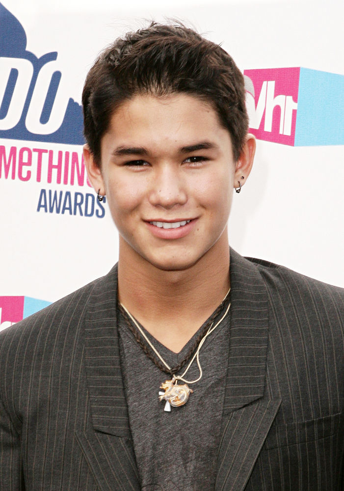 BooBoo Stewart;<br>2010 VH1 Do Something Awards
