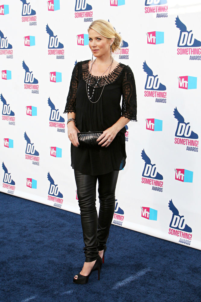 Christina Applegate;<br>2010 VH1 Do Something Awards