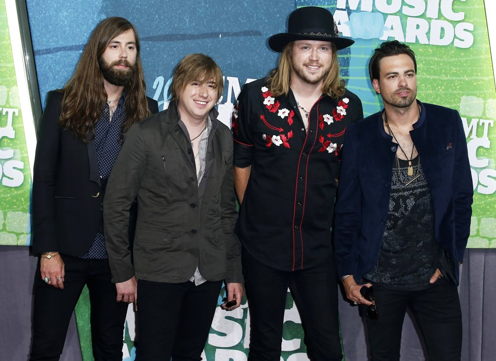 2015 CMT Music Awards - Arrivals