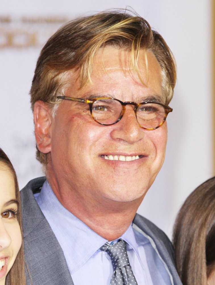 Los Angeles Premiere of The Hunger Games: Mockingjay, Part 1 - Arrivals