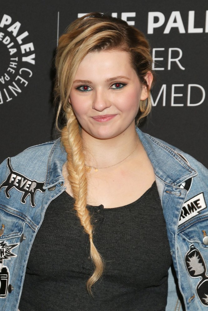 Premiere of ABC's Dirty Dancing: The New Musical - Arrivals