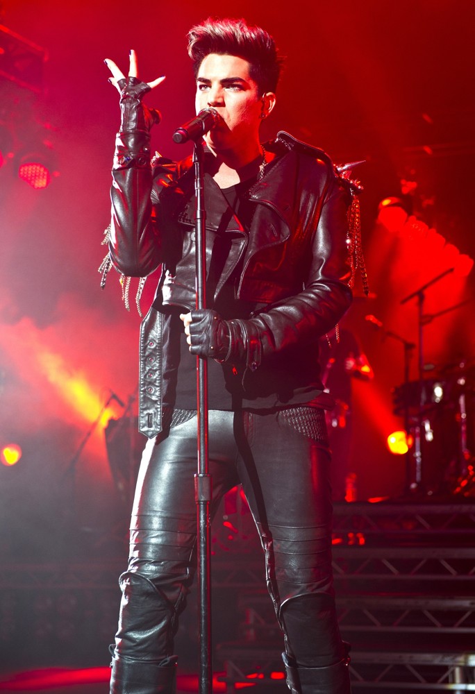 Adam Lambert Picture 181 - Queen and Adam Lambert Performing Live