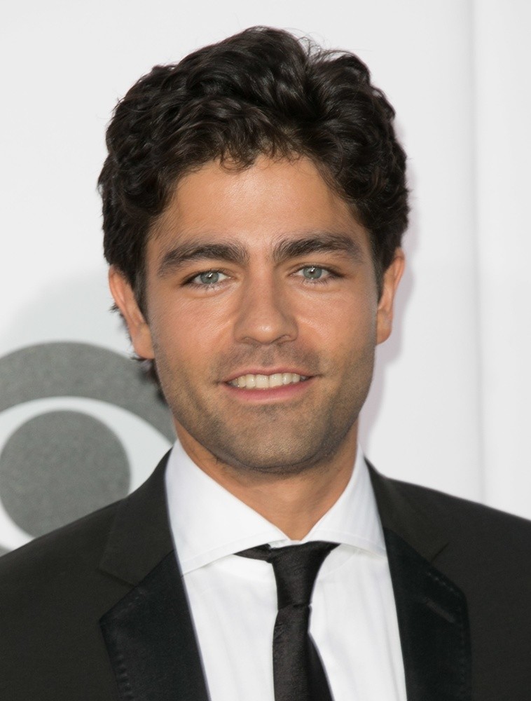 Adrian Grenier;<br>The 41st Annual People's Choice Awards - Arrivals