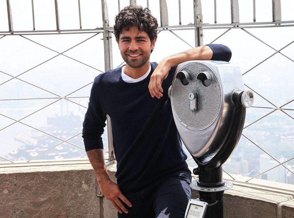 Adrian Grenier;<br>Adrian Grenier Visits The Empire State Building