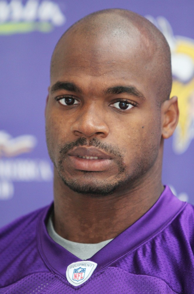 Adrian Peterson Pictures Latest News Videos