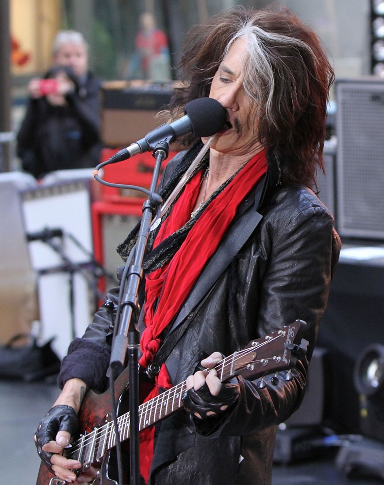 Joe Perry;Aerosmith;<br>Aerosmith Performing Live During The Today Show Concert Series
