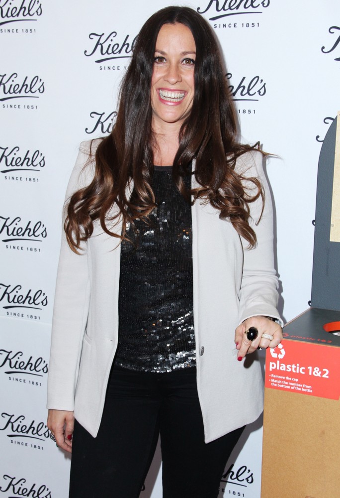Kiehl's Launches Environmental Partnership Benefiting Recycle Across America