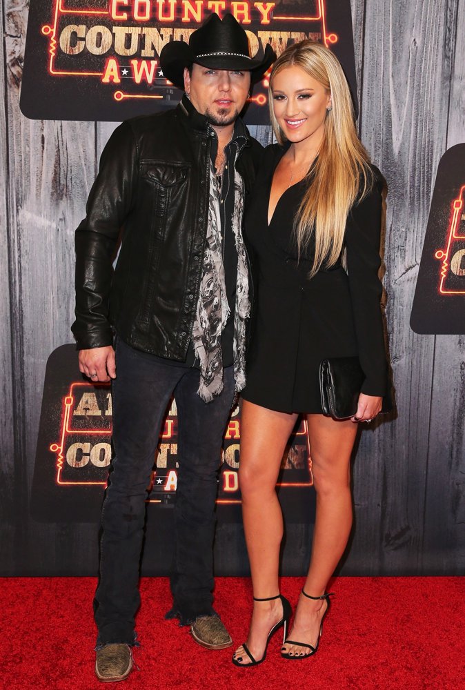 2014 American Country Countdown Awards - Red Carpet Arrivals