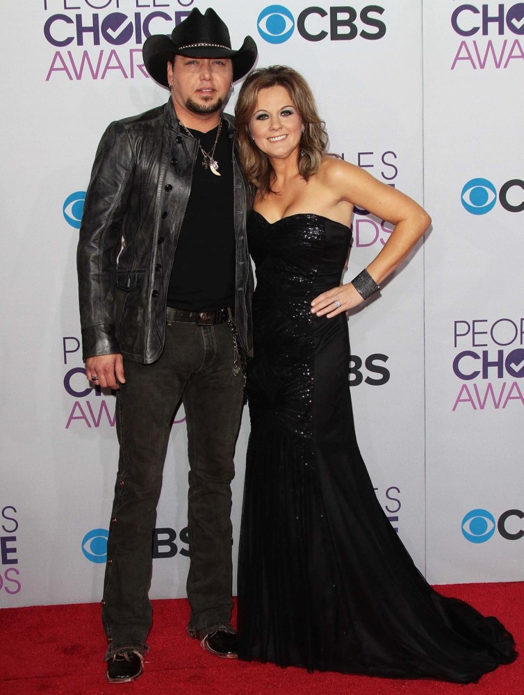 Jason Aldean;Jessica Williams (II);<br>People's Choice Awards 2013 - Red Carpet Arrivals