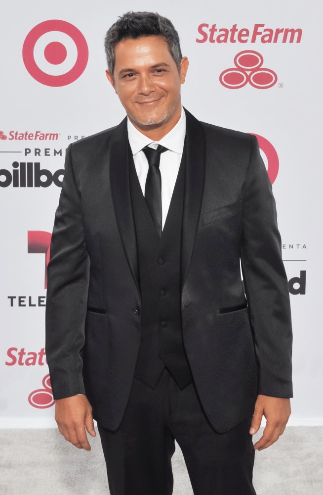 2015 Billboard Latin Music Awards - Arrivals