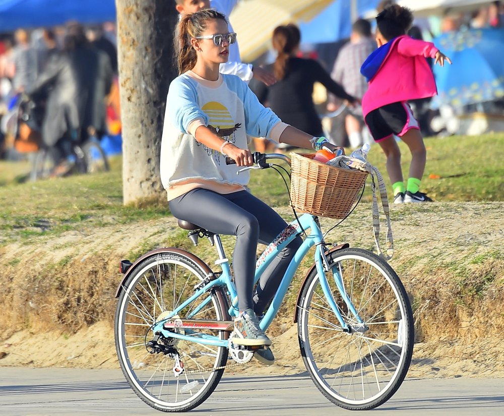Alessandra Ambrosio;<br>Alessandra Ambrosio and Her Family Head Out for A Bike Ride