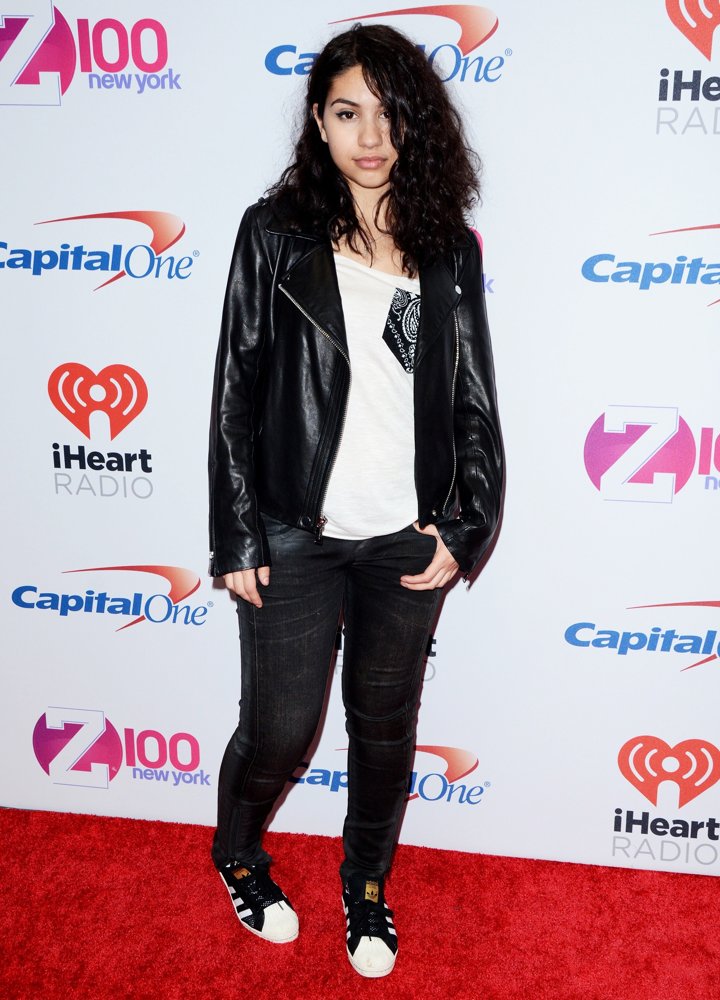 Z100's iHeartRadio Jingle Ball 2015 - Red Carpet Arrivals
