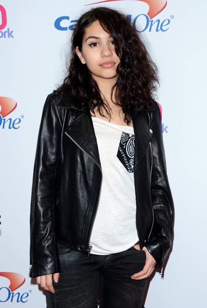 Z100's iHeartRadio Jingle Ball 2015 - Red Carpet Arrivals