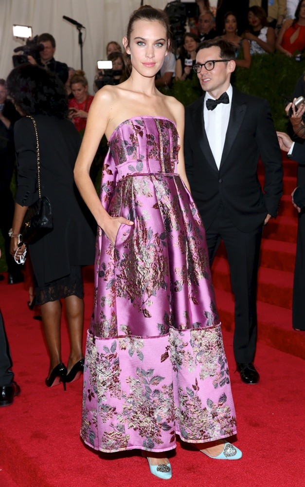 China: Through The Looking Glass Costume Institute Benefit Gala - Red Carpet Arrivals