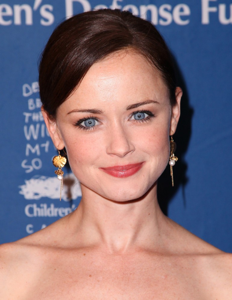 Alexis Bledel;<br>The Children's Defense Fund's 22nd Annual Beat The Odds Awards - Arrivals