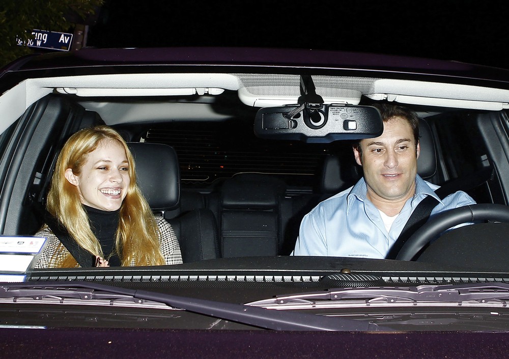 Alexis Knapp;<br>Outside Bagatelle Restaurant