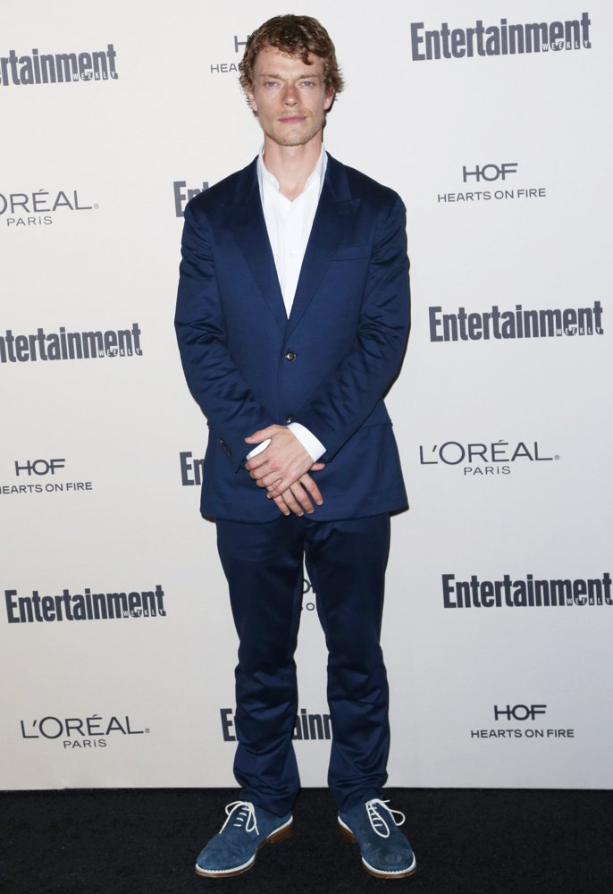 2015 Entertainment Weekly Pre-Emmy Party - Red Carpet